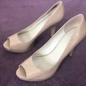Nine West nude open toe heels
